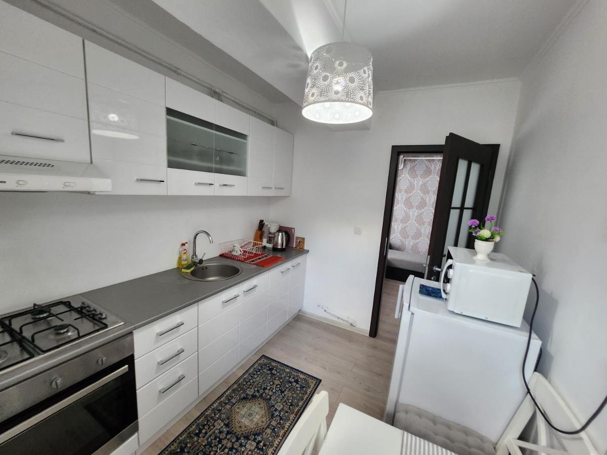 Boutique City Retreats Apartments Iasi Exterior foto